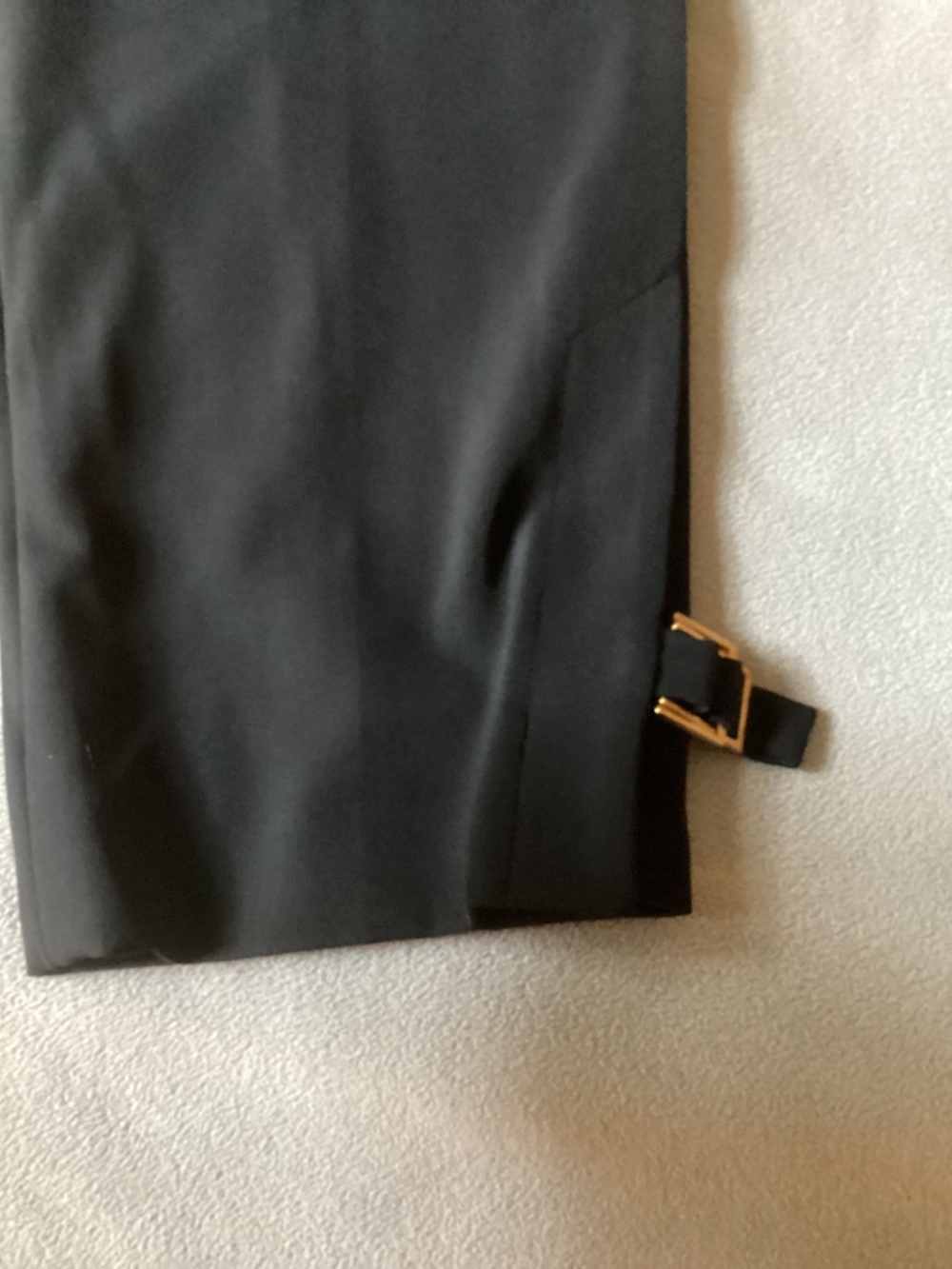 Escada Capris - Picture 2 of 7